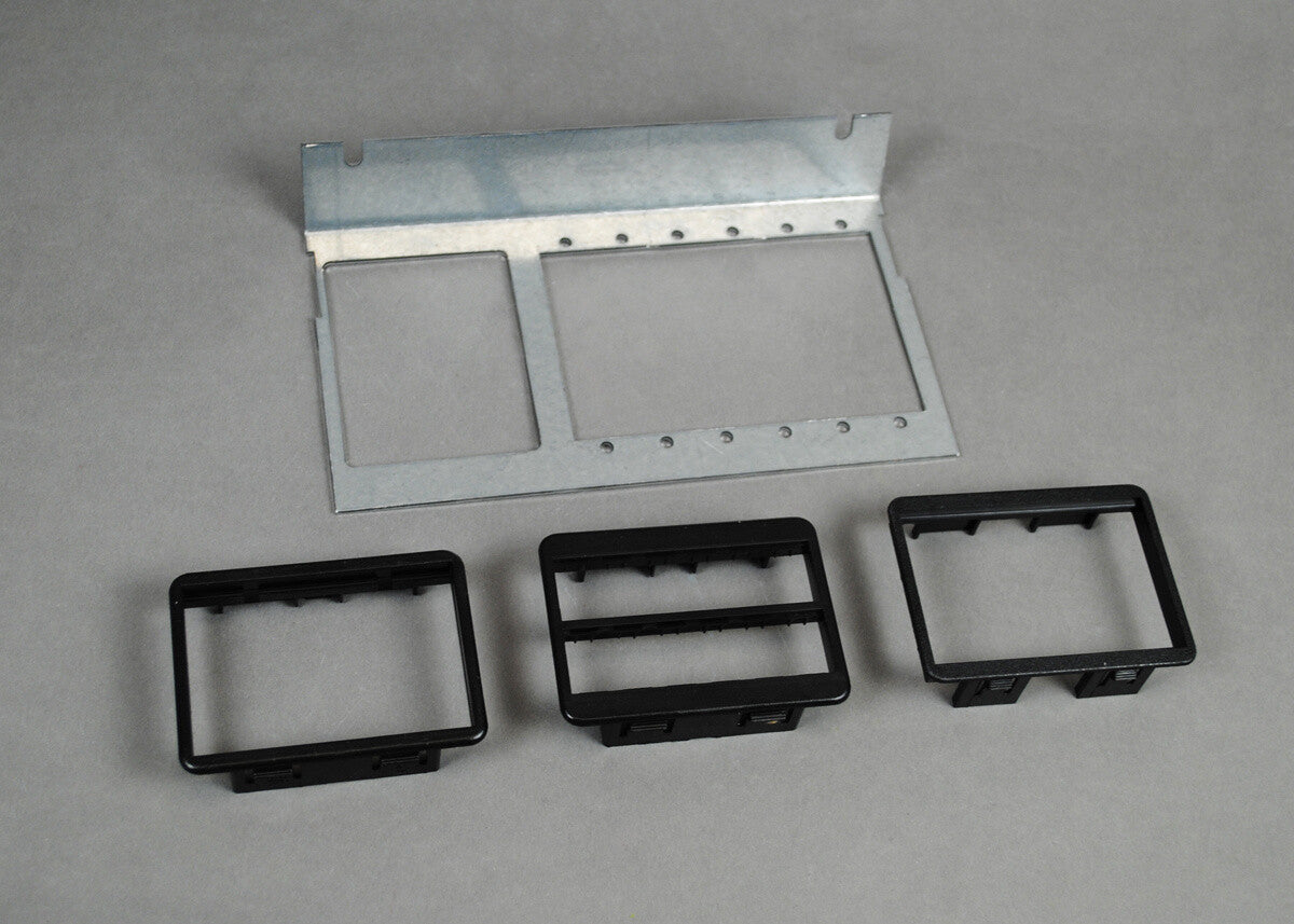 WIREMOLD C8005P-AAP-6A wall plate/switch cover Black