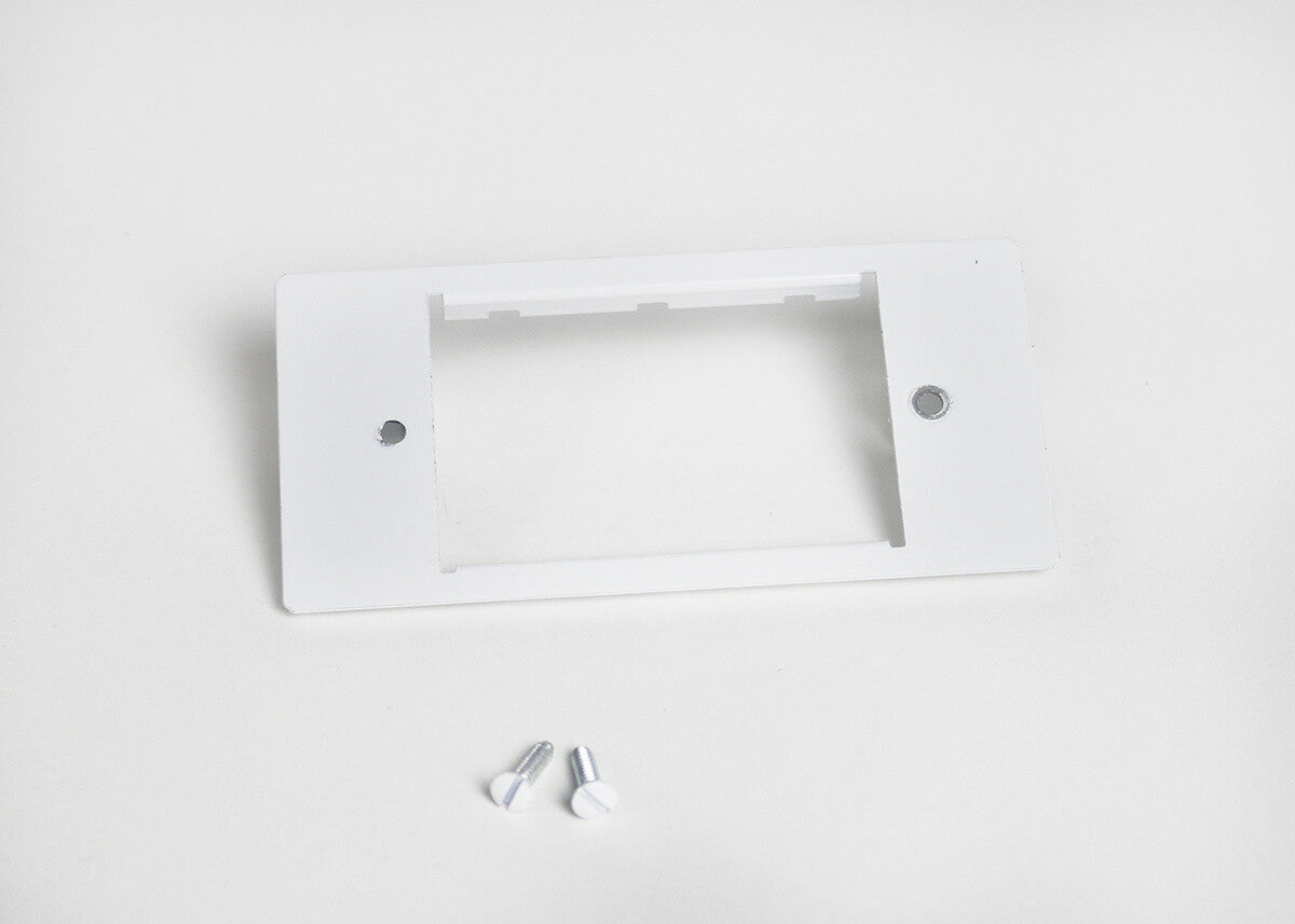 WIREMOLD EFB10-3S2 wall plate/switch cover White