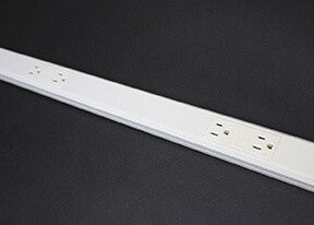 WIREMOLD Plugmold NM2000 power extension 0 m 5 AC outlet(s) Indoor Ivory