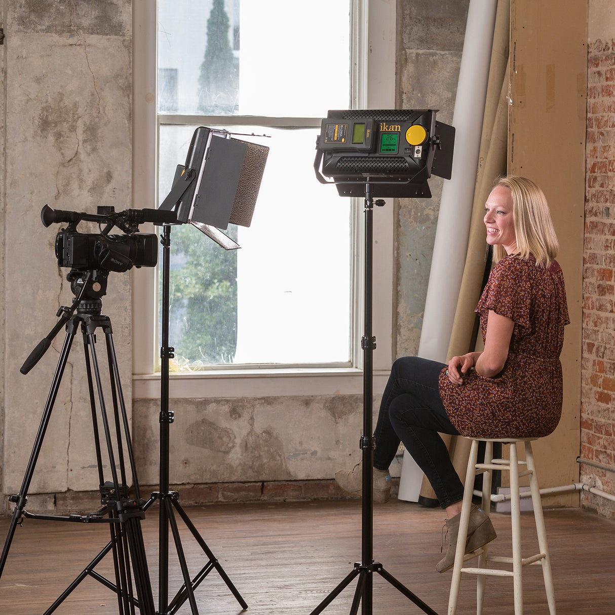 ikan LB5-3PT-KIT photo studio continuous lighting