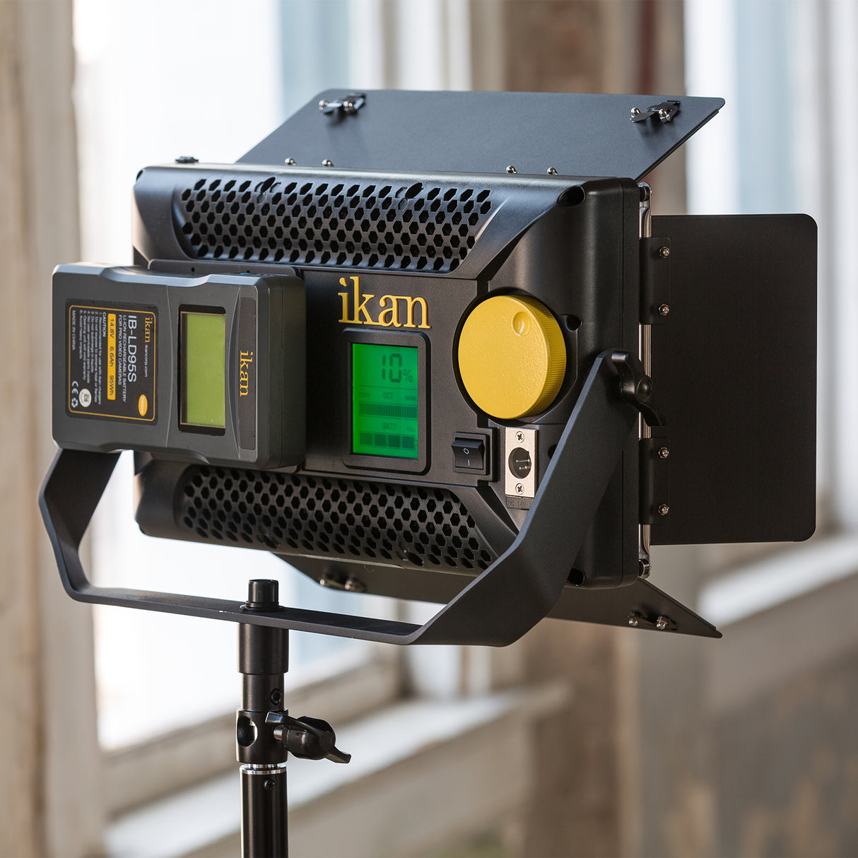 ikan LB5-3PT-KIT photo studio continuous lighting
