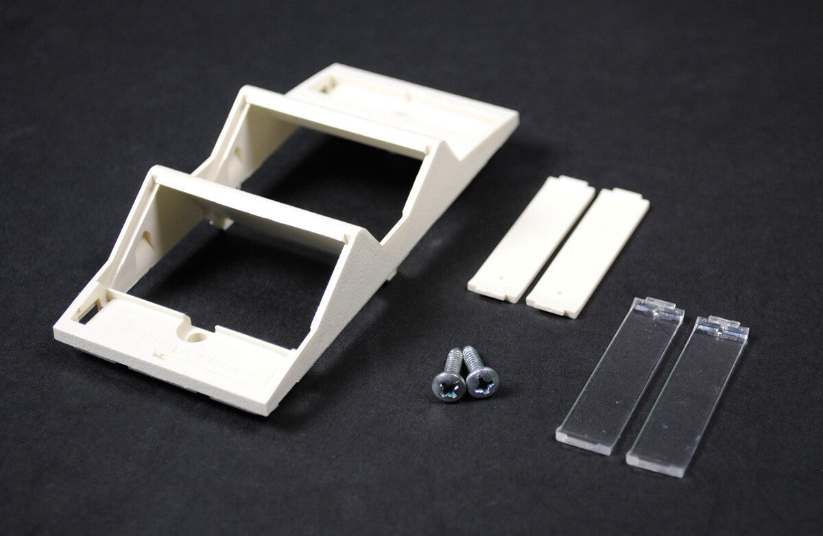 WIREMOLD CM-ARA-WH wall plate/switch cover White