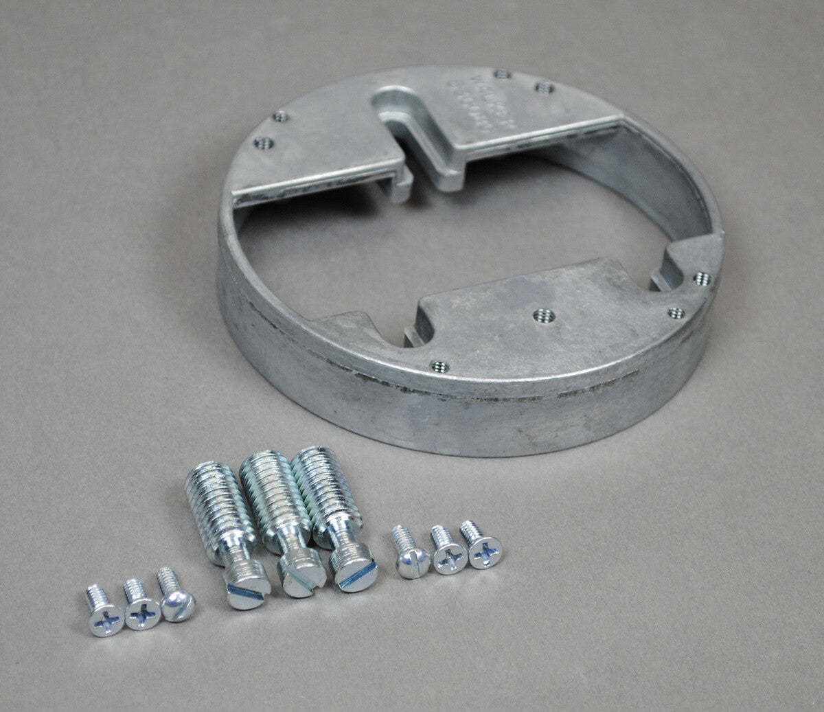 WIREMOLD 898AR outlet box accessory Silver 1 pc(s)
