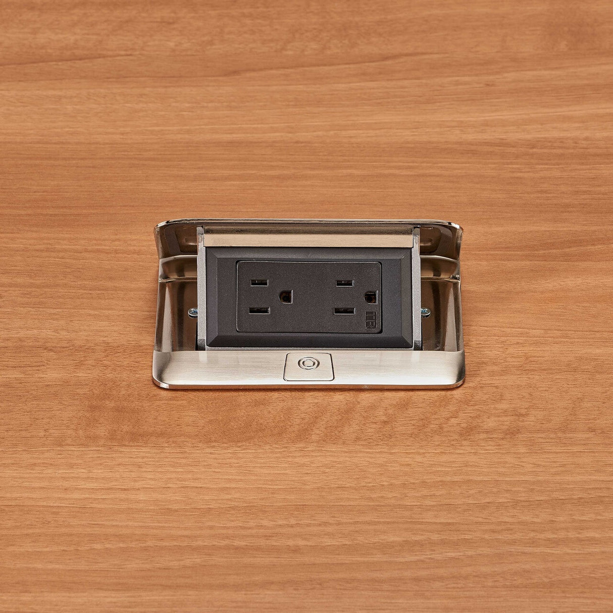 WIREMOLD DQFP15ST socket-outlet