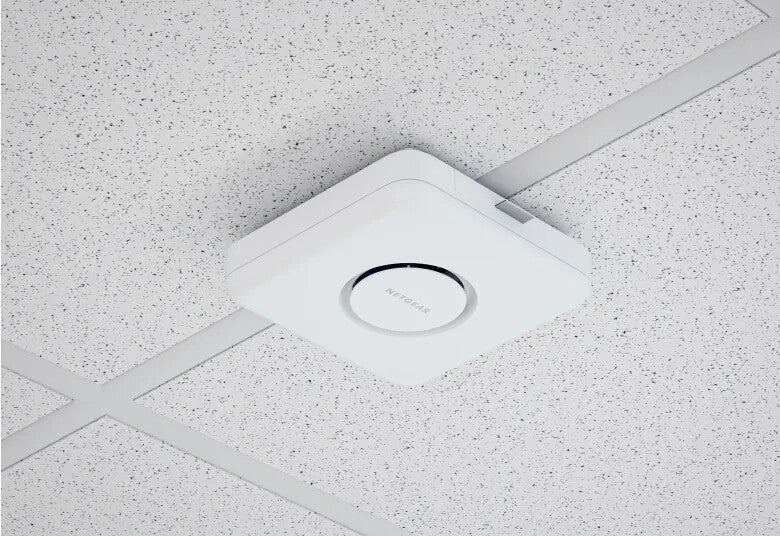 NETGEAR WBE710 White Power over Ethernet (PoE)