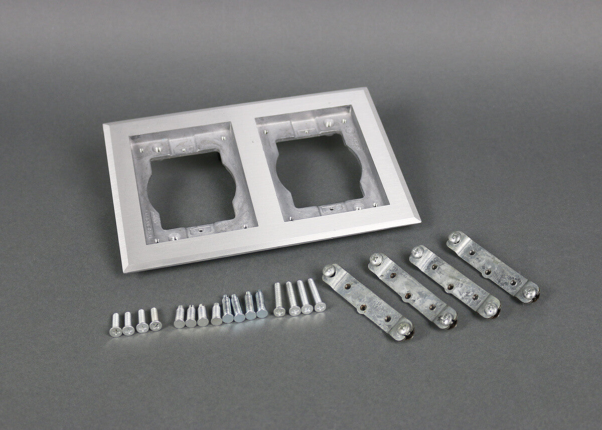 Legrand 828TCAL Wiremold outlet box Aluminium
