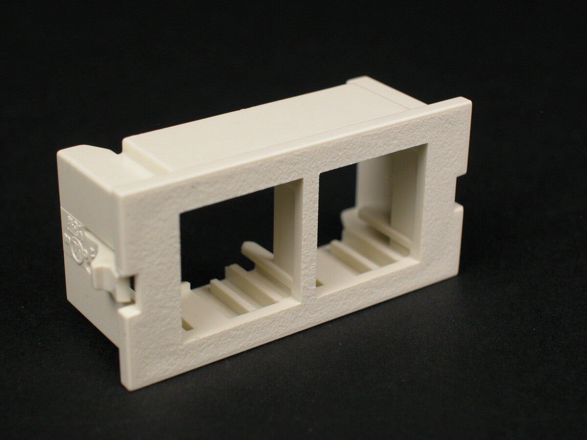 WIREMOLD CM2-U2NOR wall plate/switch cover