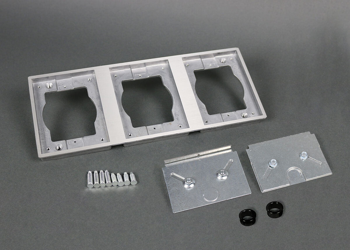 WIREMOLD 838TAL-880M3 wall plate/switch cover Silver