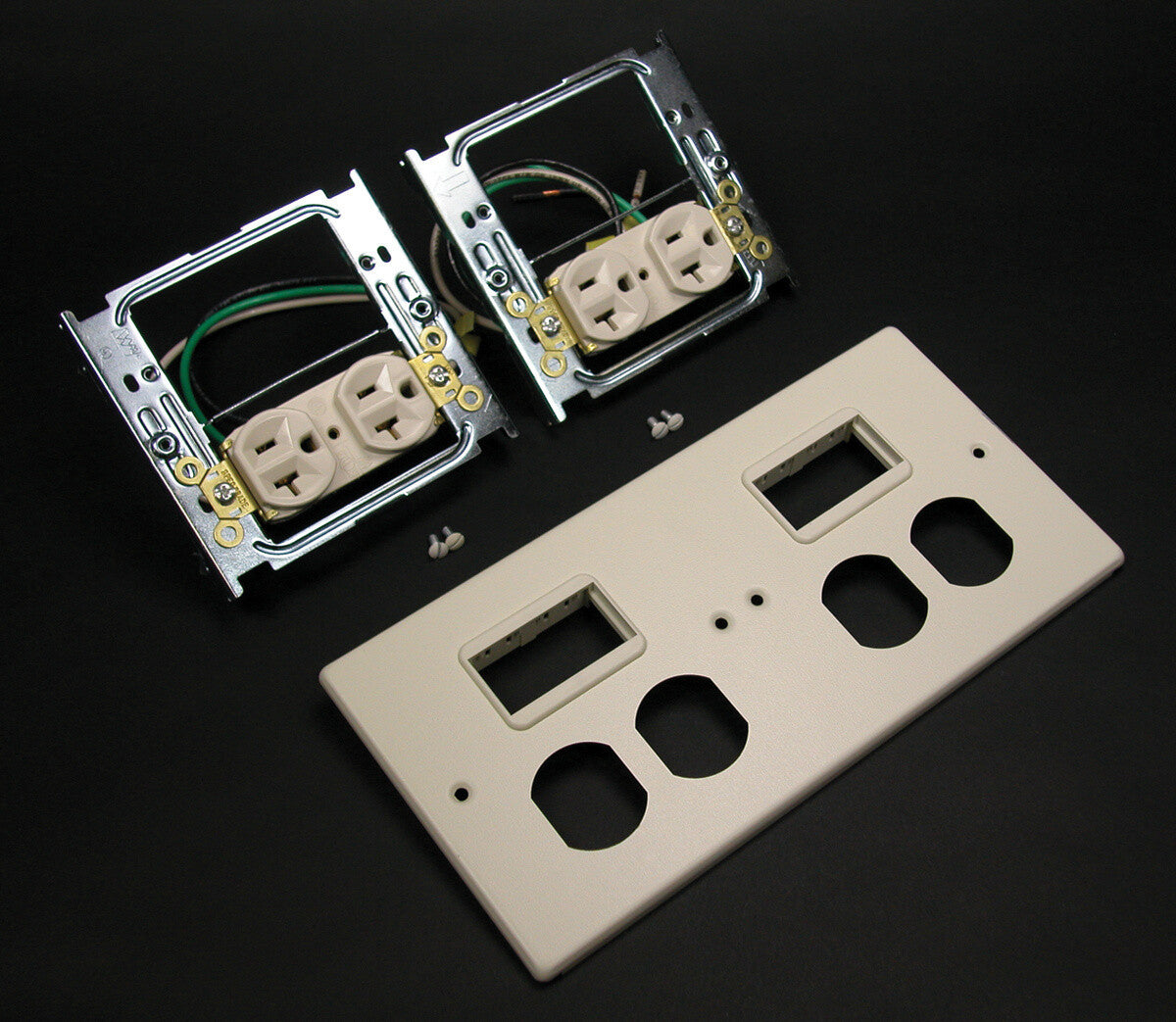 WIREMOLD CV4047-2WWSS wall plate/switch cover Ivory