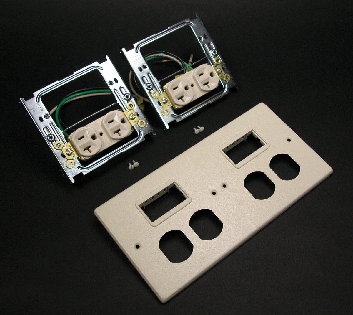 WIREMOLD CV4047-2WWMM wall plate/switch cover Ivory