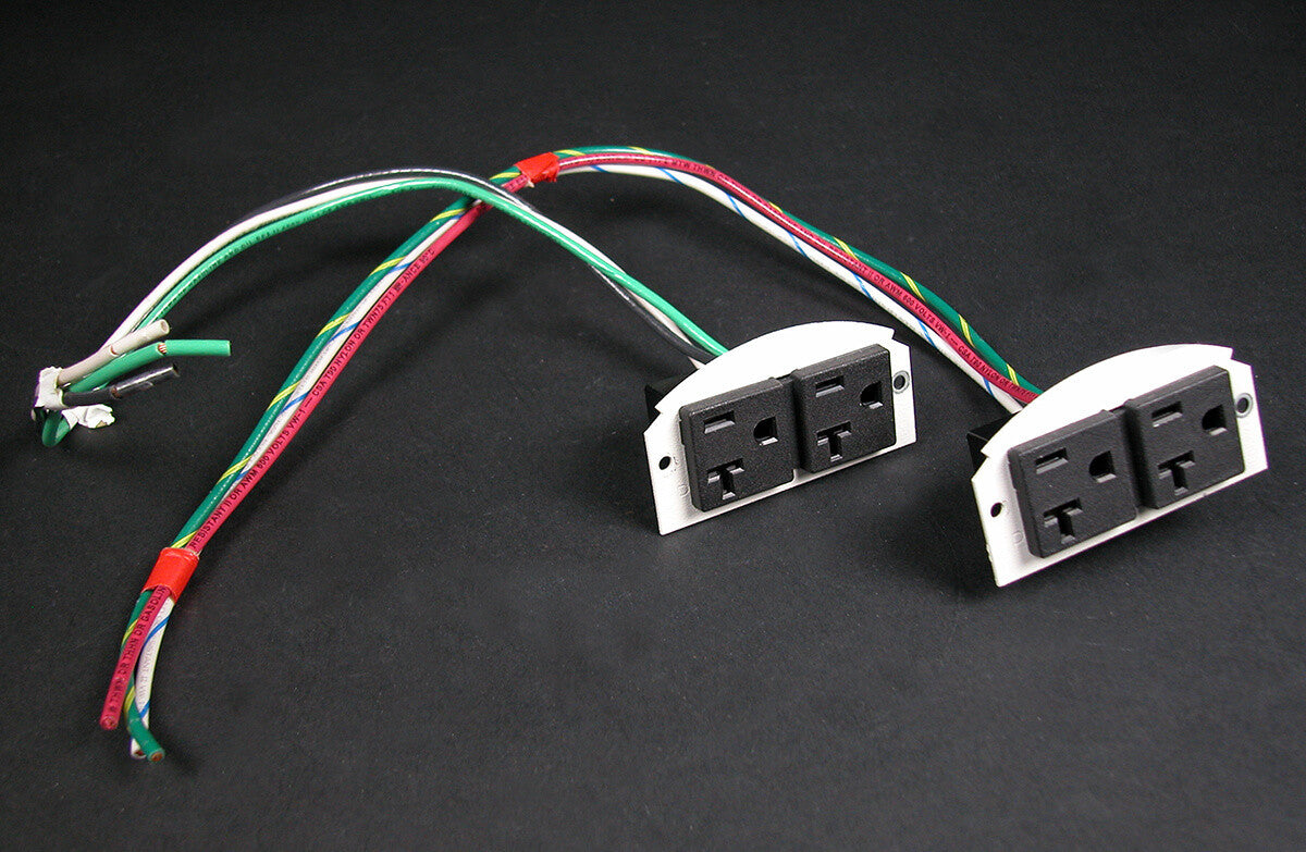 WIREMOLD 68REC socket-outlet Black