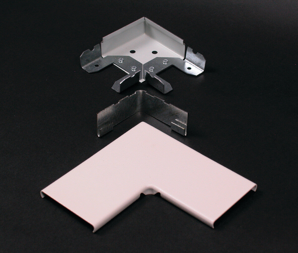 WIREMOLD V2411M cable tray accessory Elbow box connector fitting