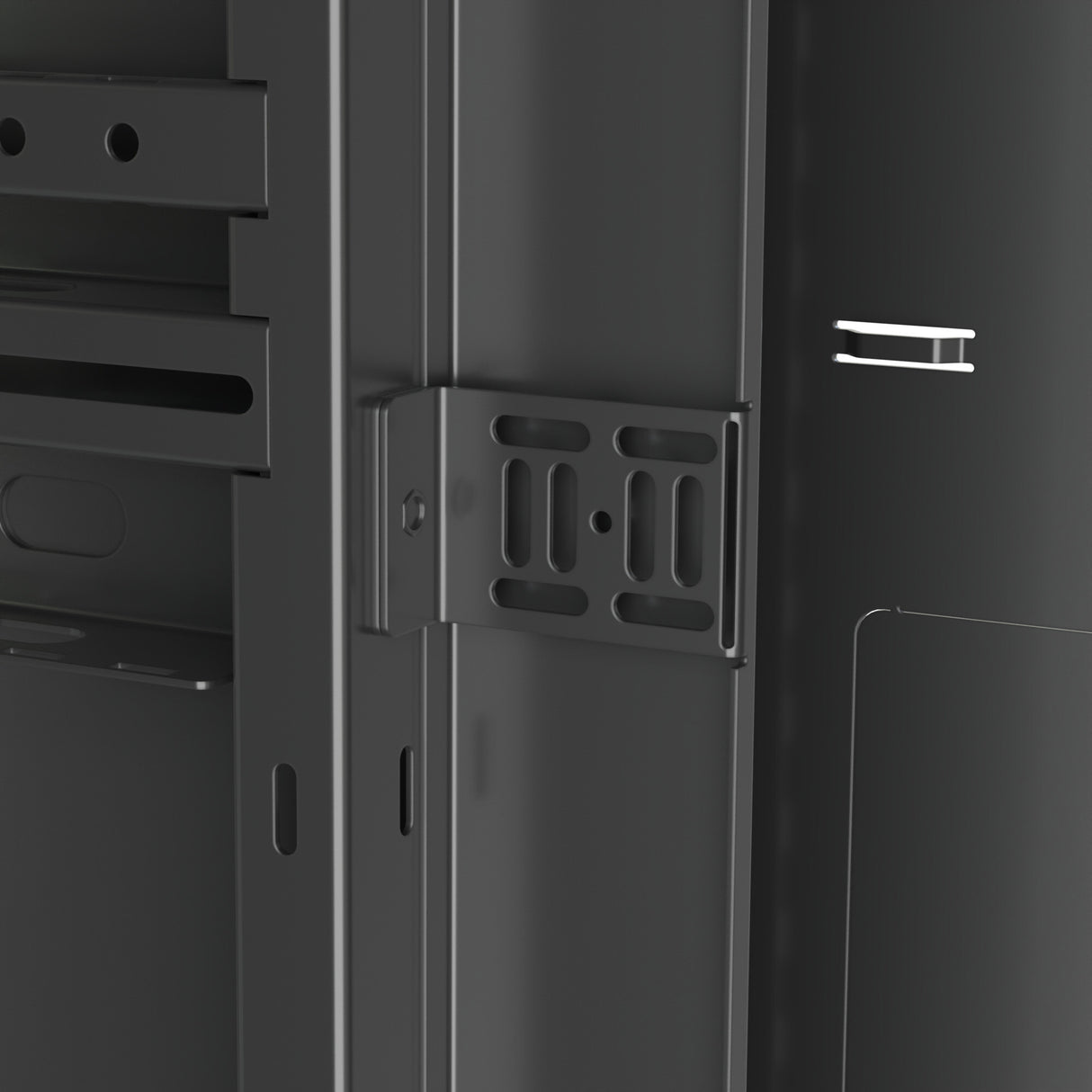 Middle Atlantic DWR Series Pivoting Wall Rack - DWR-35-17
