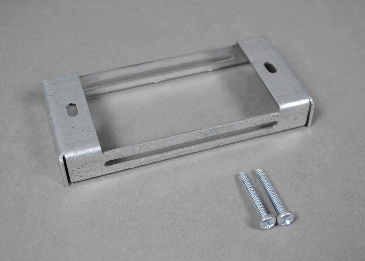 WIREMOLD SGB-3S2 wall plate/switch cover Silver