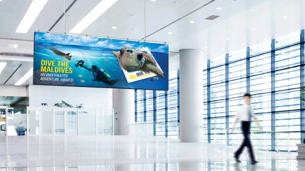 Planer digital signage in airport